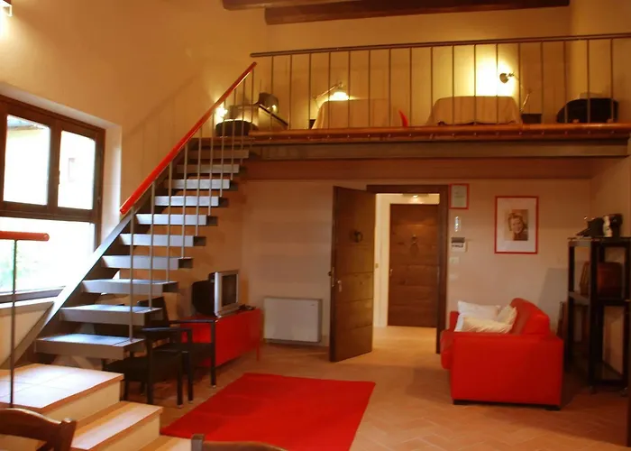 Fortezza Di Pozzo Santa Maria a Monte