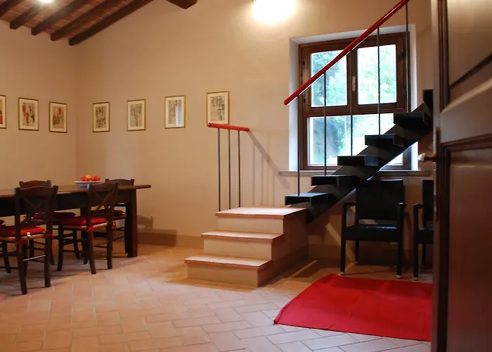 Fortezza Di Pozzo Santa Maria a Monte